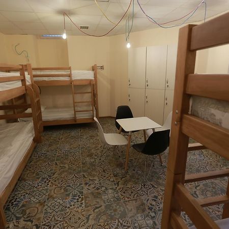 Midtown Hotel & Hostel تبليسي المظهر الخارجي الصورة