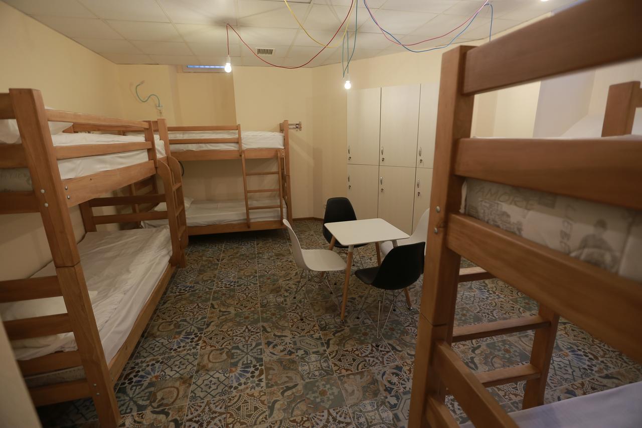 Midtown Hotel & Hostel تبليسي المظهر الخارجي الصورة