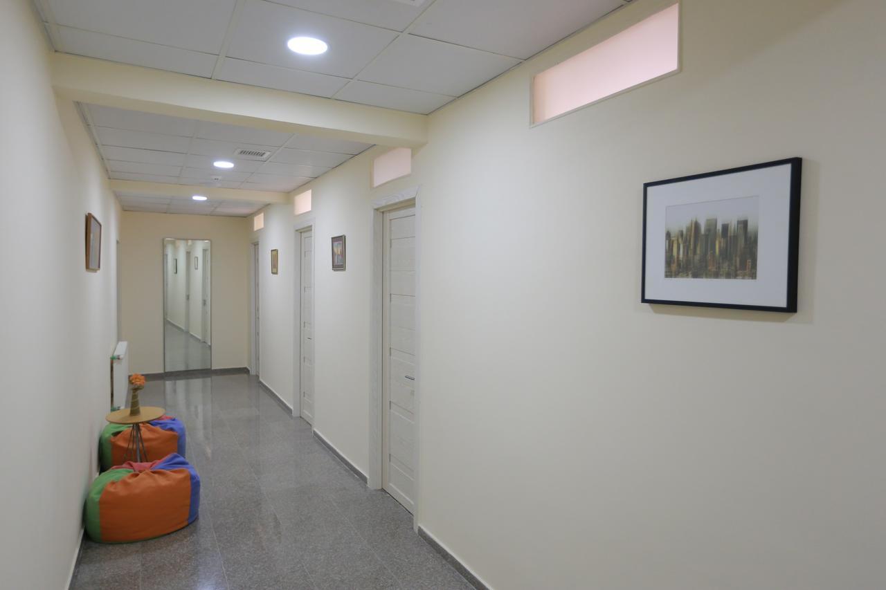 Midtown Hotel & Hostel تبليسي المظهر الخارجي الصورة